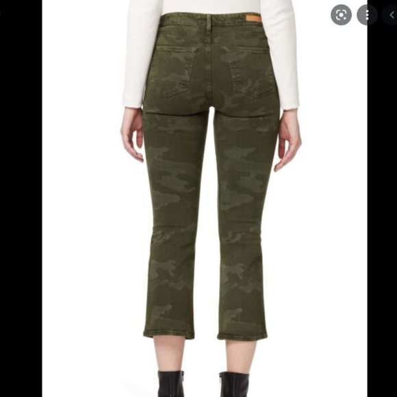 Sanctuary Camo Zip Connector Kick Crop - Size 25 - Picture 2 of 5